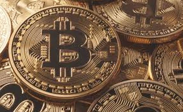 bitcoin-100-gunden-coxdur-ki-qiymet-minimumunu-yenilemir